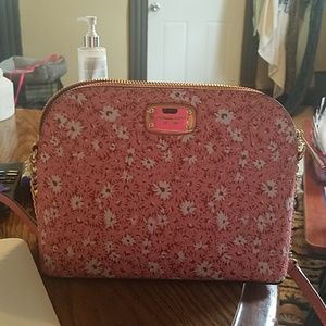 Like new authentic Michael Kors cross body purse